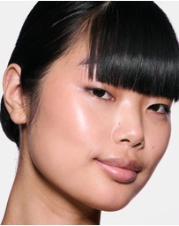 MAC - Skinfinish Lightstruck Liquid Highlighter