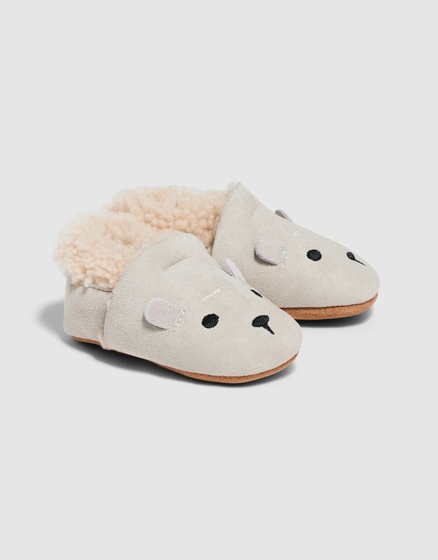 Pretty Brave - COSY MOC FACE Snow
