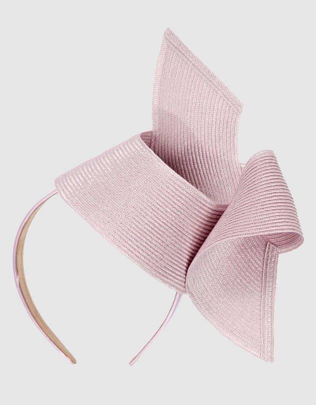 Max Alexander - Modern Twisted Racing Fascinator