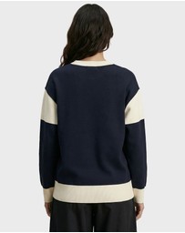 Academy Brand - Maggie Contrast V Sweat