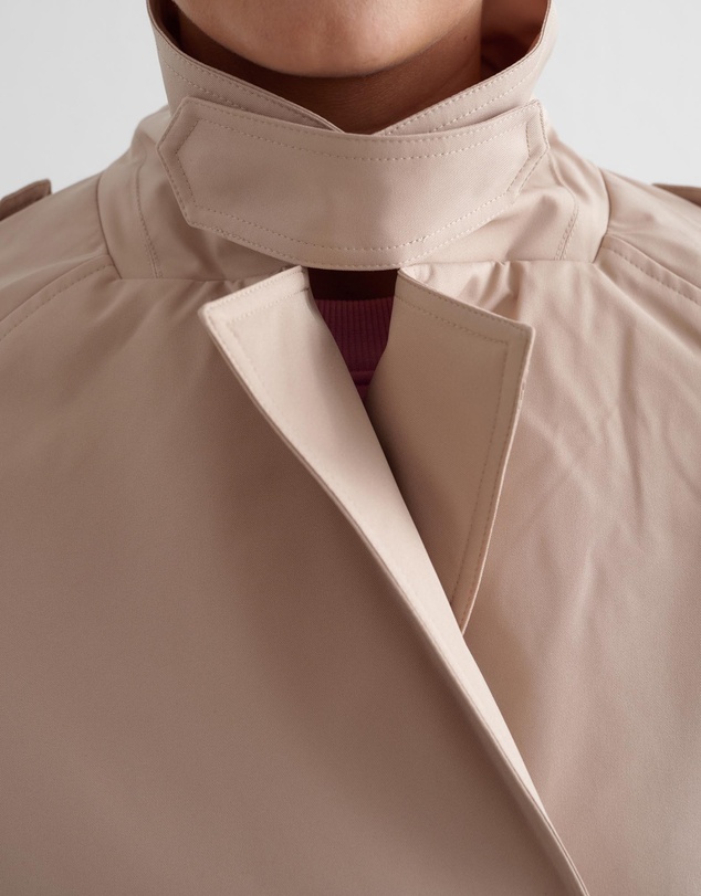 Aim'n - Recycled Tech Trench Coat