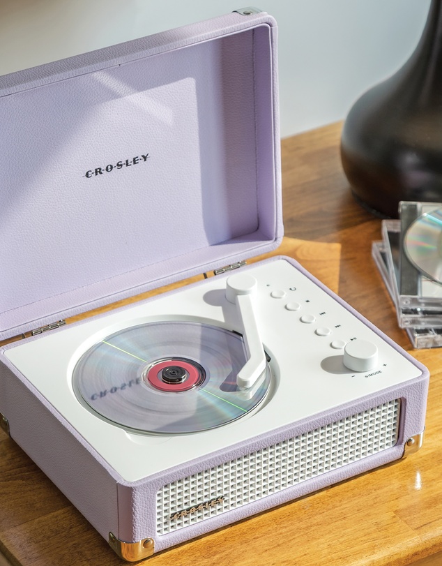 Crosley - Crosley Cruiser Portable Retro CD Player with Stereo Bluetooth Speakers, FM Radio - Lavender