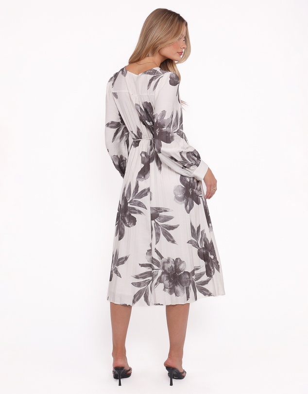 Petal & Pup - Grainne Long Sleeve Midi Dress - Black/White Floral