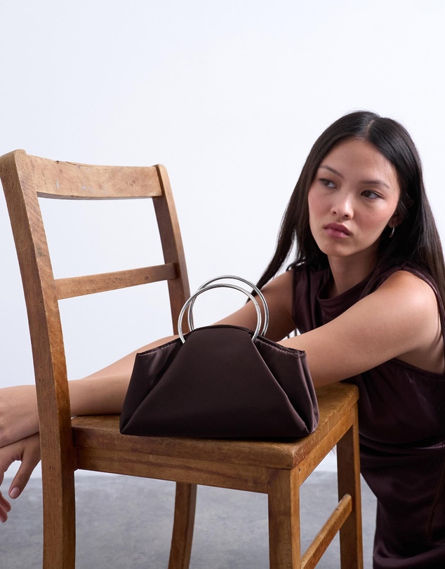 TOPSHOP - Ginny Metal Handle Grab Bag