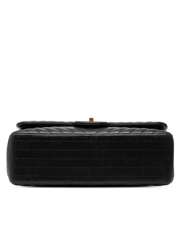 Pre-Loved by Azura Reborn - Pre-Loved Jumbo Classic Chevron Lambskin Double Flap