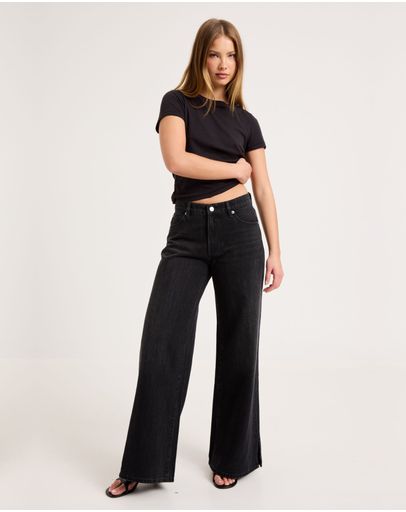 Mercer Black