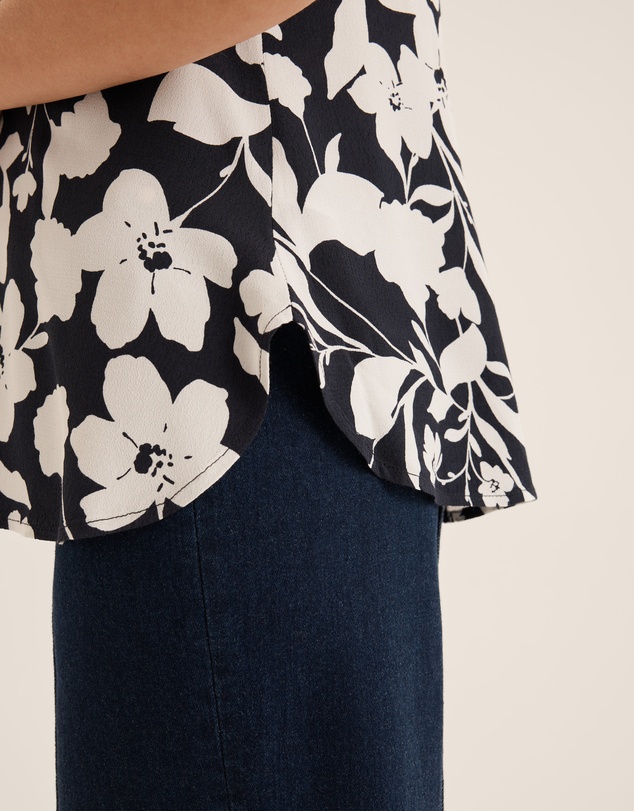 Review - Skyline Blouse