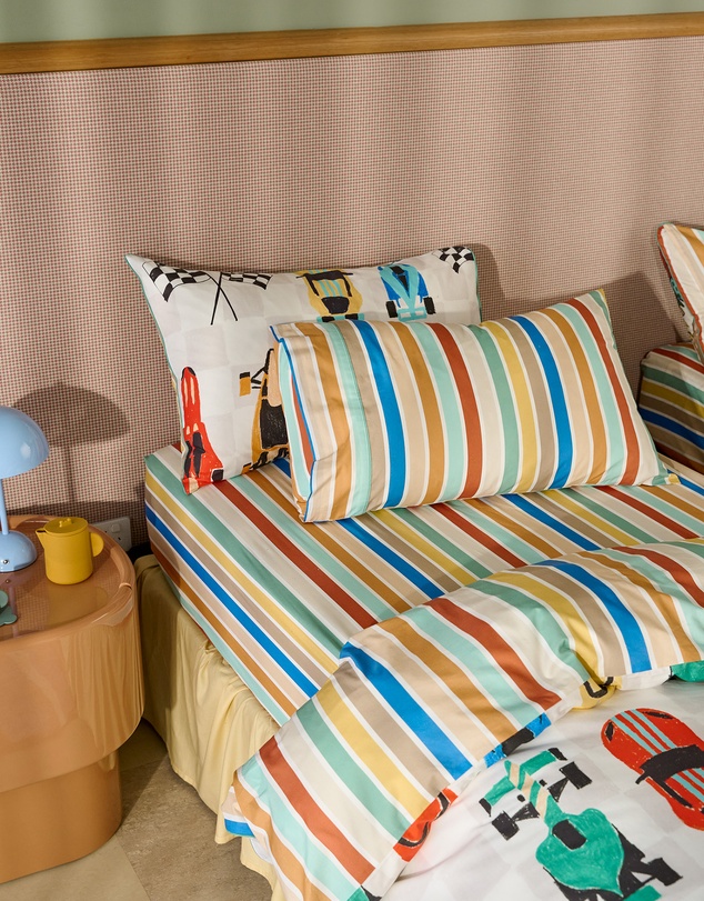 Linen House Kids - Kids Club Fitted Sheet + Pillowcase Set