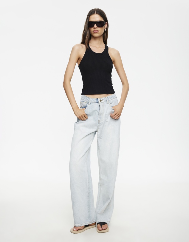 Lioness - Divine Jeans - ICONIC EXCLUSIVE