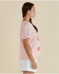 Betty Basics - Ellia Crew Tee