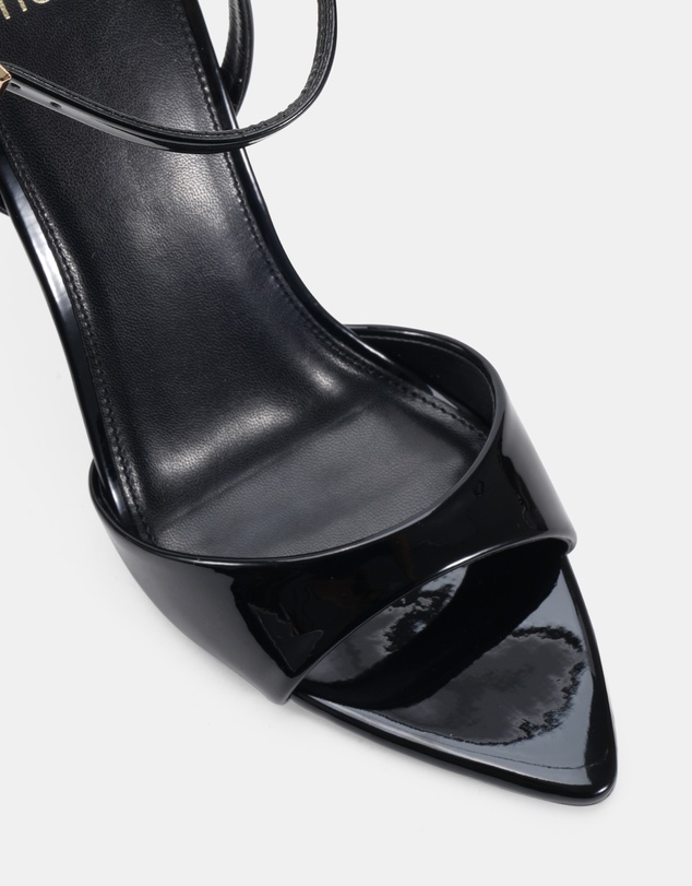 Novo - Zaela Heels