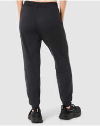 ASICS - Refined Texture Jogger Pant - Women's