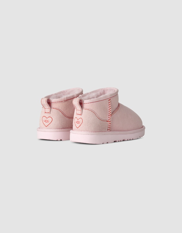 UGG - Classic Ultra Mini Love '26 Shoes - Kids