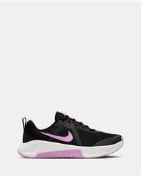 Nike - MC Trainer 3 - Women's