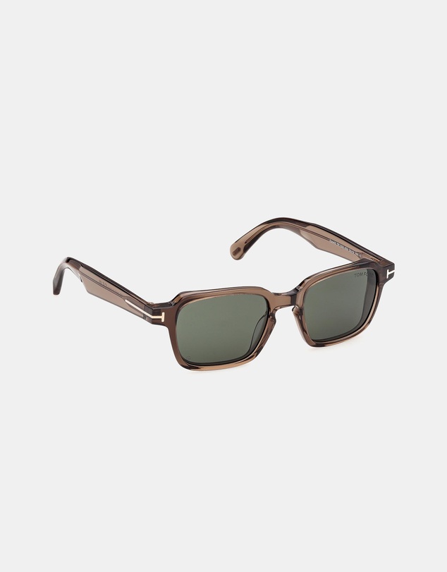 Tom Ford - Ezra-02