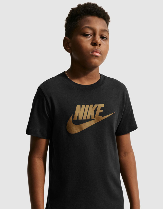 Nike - Nike Sportswear T-Shirt - Teens