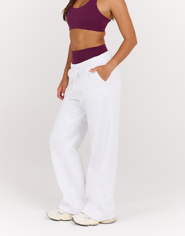 Muscle Republic - Classic Wide Leg Sweatpant