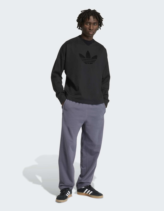 adidas Originals - PREMIUM ESSENTIALS UTILITY LONG SLEEVE T-Shirt Mens