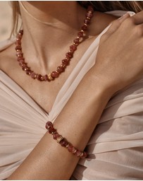 Amber Sceats - Crimson Necklace