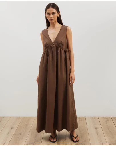 Atmos&Here - Louisa Vneck Midi Dress