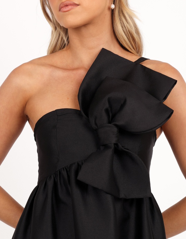 Petal & Pup - Betina Bow Front Maxi Dress - Black