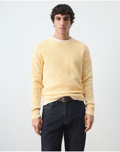 Light & Pastel Yellow