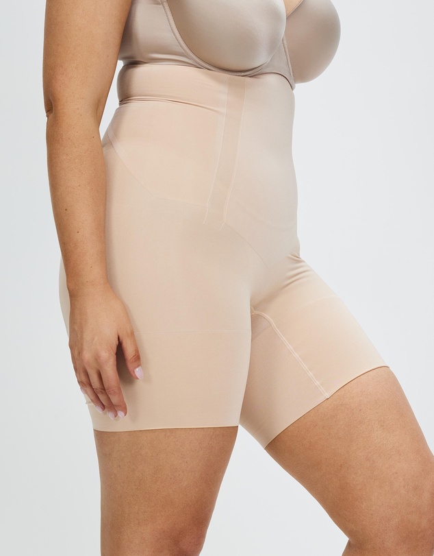 Spanx - SPANXsculpt OnCore High-Waisted Mid-Thigh Short