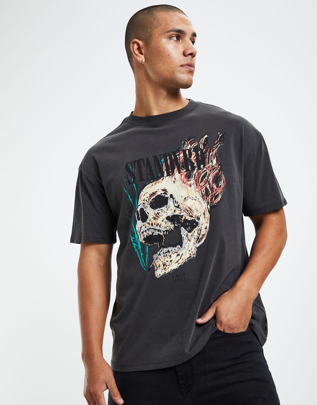 Standard - Flame Skull T-Shirt