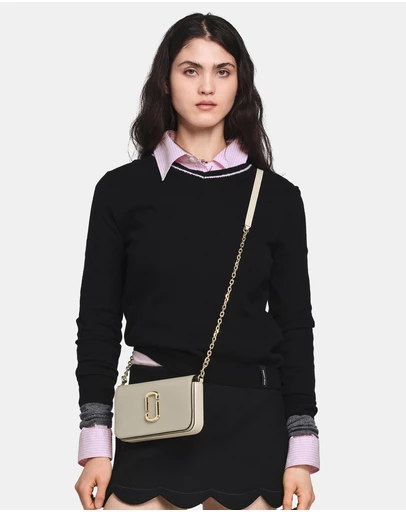 Marc Jacobs - The Wallet on Chain