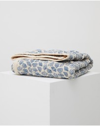 Phile - Quilted Blanket