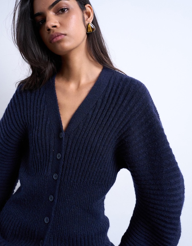 TOPSHOP - Knitted Ovoid Sleeve Cinch Cardigan