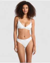 GUESS - GUESS JEANS Triangle Bralette