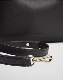 Country Road - Middle Zip Crossbody Bag