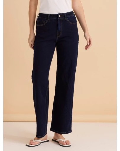 Betty Basics - Straight Leg Jean