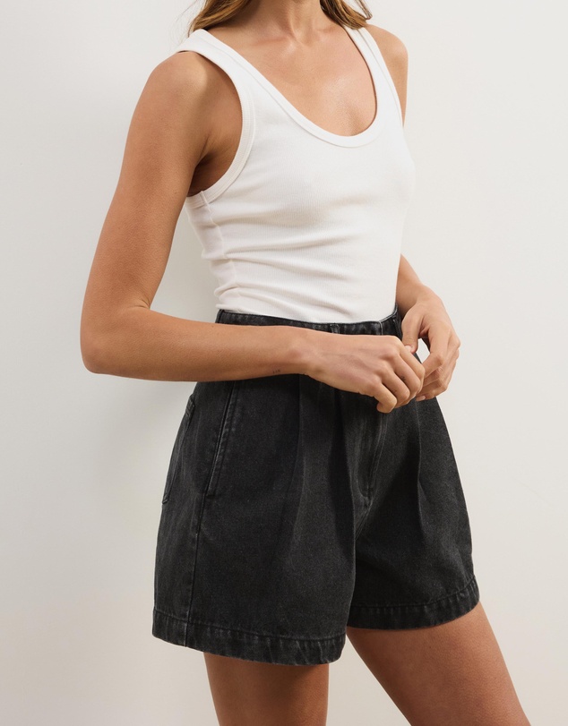 Atmos&Here - Devon Pleated Denim Shorts