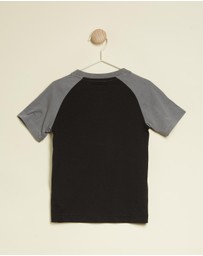 Nike - Sportswear Futura Raglan Tee - Kids