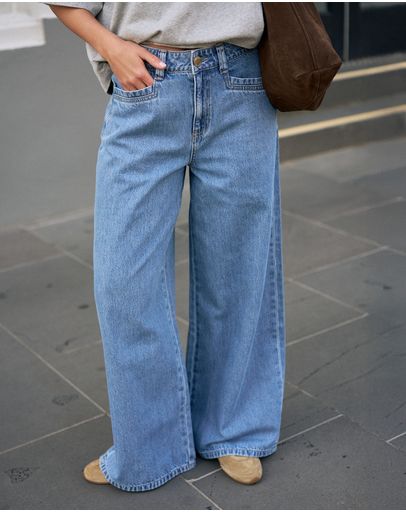 VINTAGE BLUE