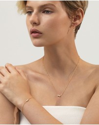 SAINT VALENTINE - Two Of A Kind Heart Mini Hoops - Gold