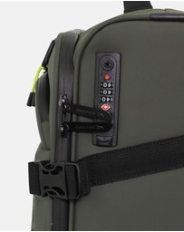 Reebok - Reebok Pro 54cm Cabin Leather Film Soft Shell Case