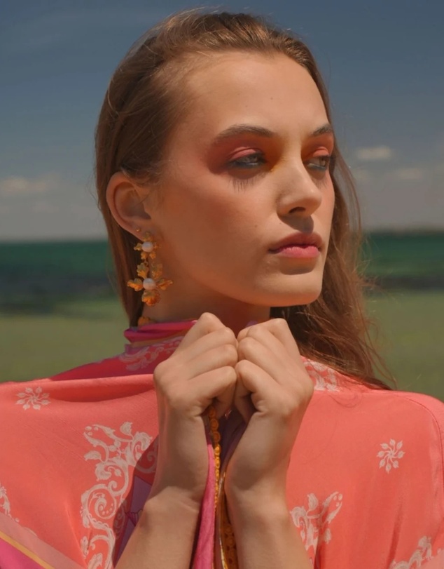 Stephanie Browne - Miss Orchid Road Pearl Earrings