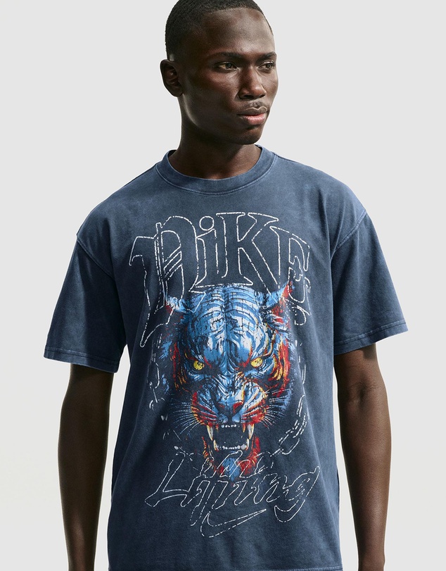 Nike - Nike Loose Train Culture T-Shirt
