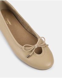 Hush Puppies - Belle