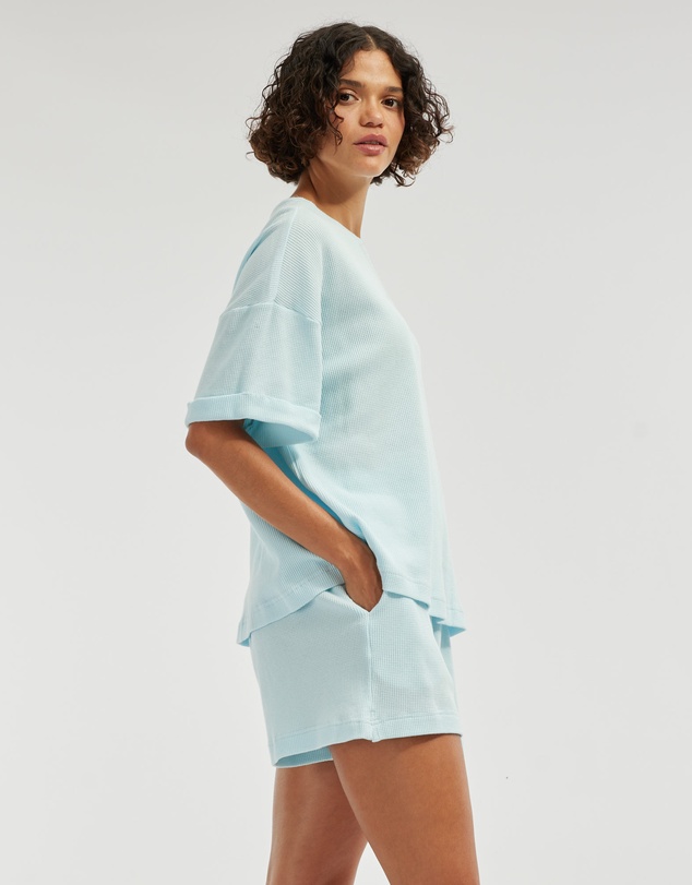 Amelius - Laurie Waffle Tee