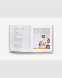 Brumby Sunstate - Abode: Thoughtful Living With Less