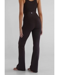 Leelo Active - Lounge Flare Pants - ICONIC EXCLUSIVE