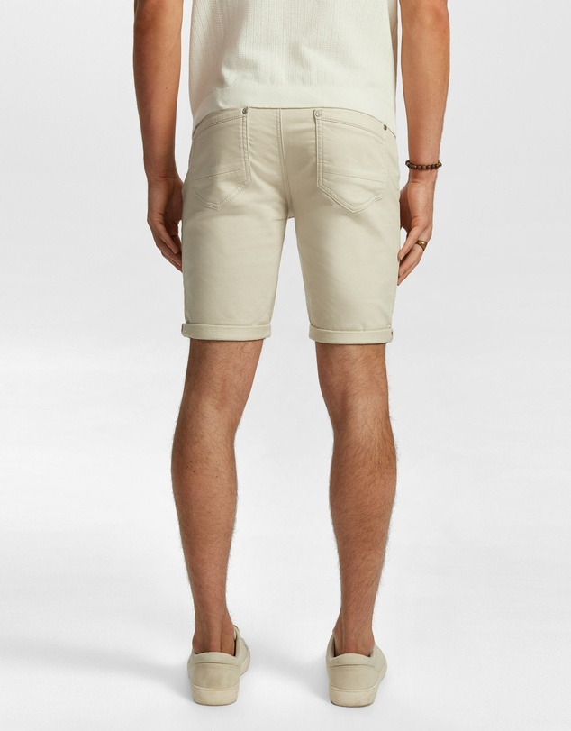 yd. - Herston Chino Short