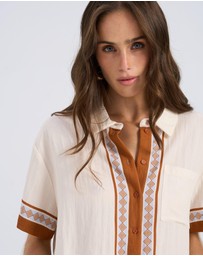 Vero Moda - Elise Printed Shirt