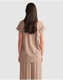 Decjuba - D-Luxe Collegiate Tonal Tee