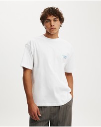 Cotton On - Box Fit Text T-Shirt
