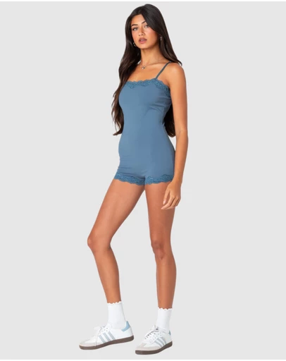 EDIKTED - Mandi lace trim romper